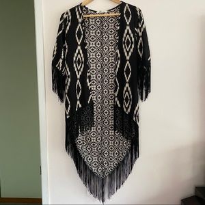 Rumors Boho Tribal Prink Fringe Kimono - Witchcore Witchy